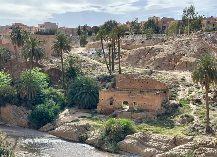 Bou Saâda. Boooou indeed.
